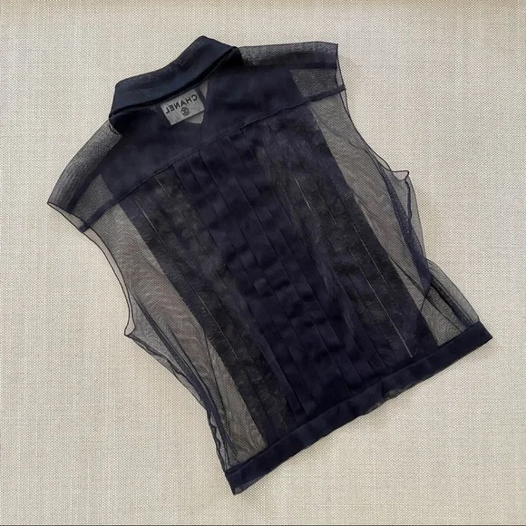 🌟SOLD🌟 Vintage Chanel Silk Skirt Set - Picture 6 of 12